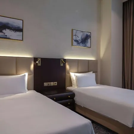 The Diplomat Radisson Blu Hotel Residence & Spa Manama Exterior photo