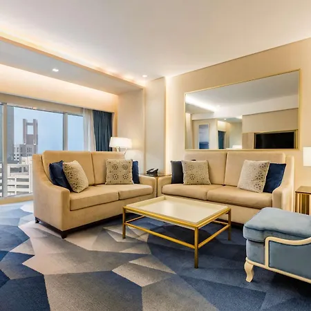 The Diplomat Radisson Blu Hotel Residence & Spa Manama Exterior photo