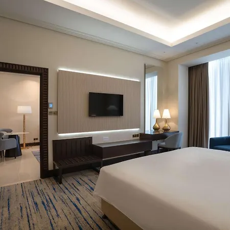 The Diplomat Radisson Blu Hotel Residence & Spa Manama Exterior photo