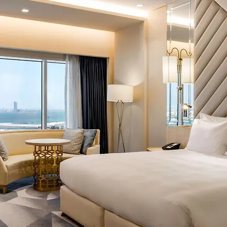 The Diplomat Radisson Blu Hotel Residence & Spa Manama Exterior photo