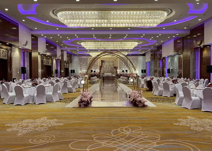 The Diplomat Radisson Blu Hotel Residence & Spa