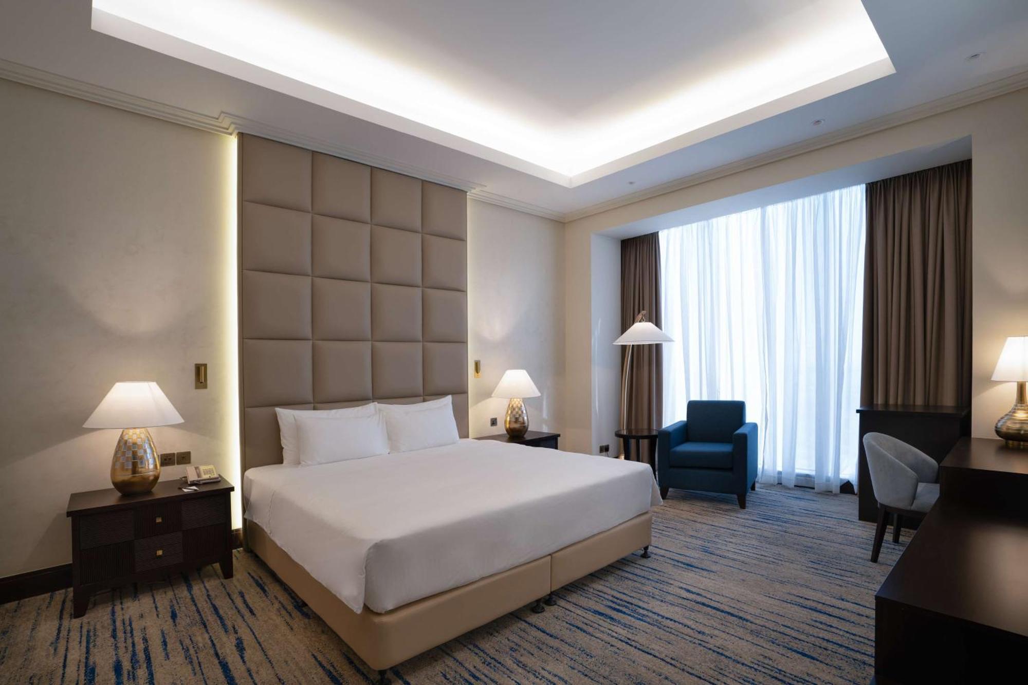 The Diplomat Radisson Blu &