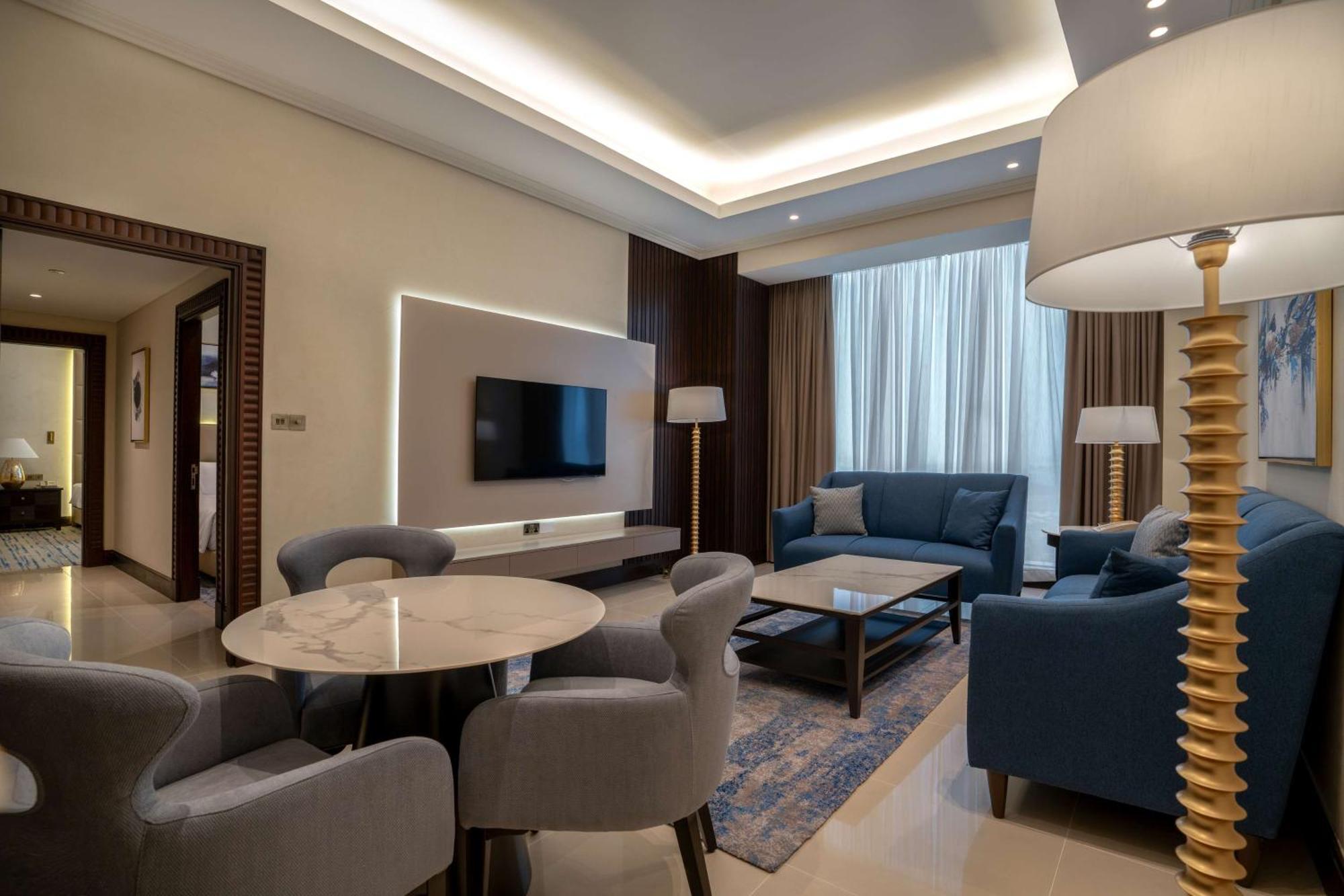 Aparthotel The Diplomat Radisson Blu & Manama